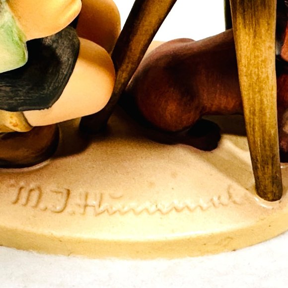 Goebel Hummel #178 "The Photographer" TMK5 - Picture 10 of 12